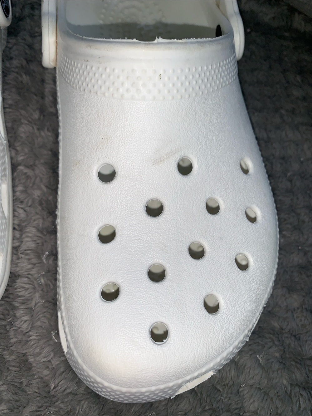 Crocs White Women’s 5 *As Is Original Owner Shoes Slip Ons - Picture 2 of 14